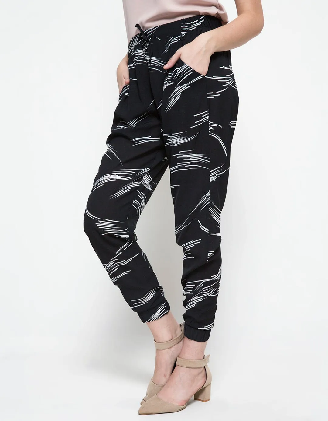 Bodytalk Jolie Relaxed Pants Wanita