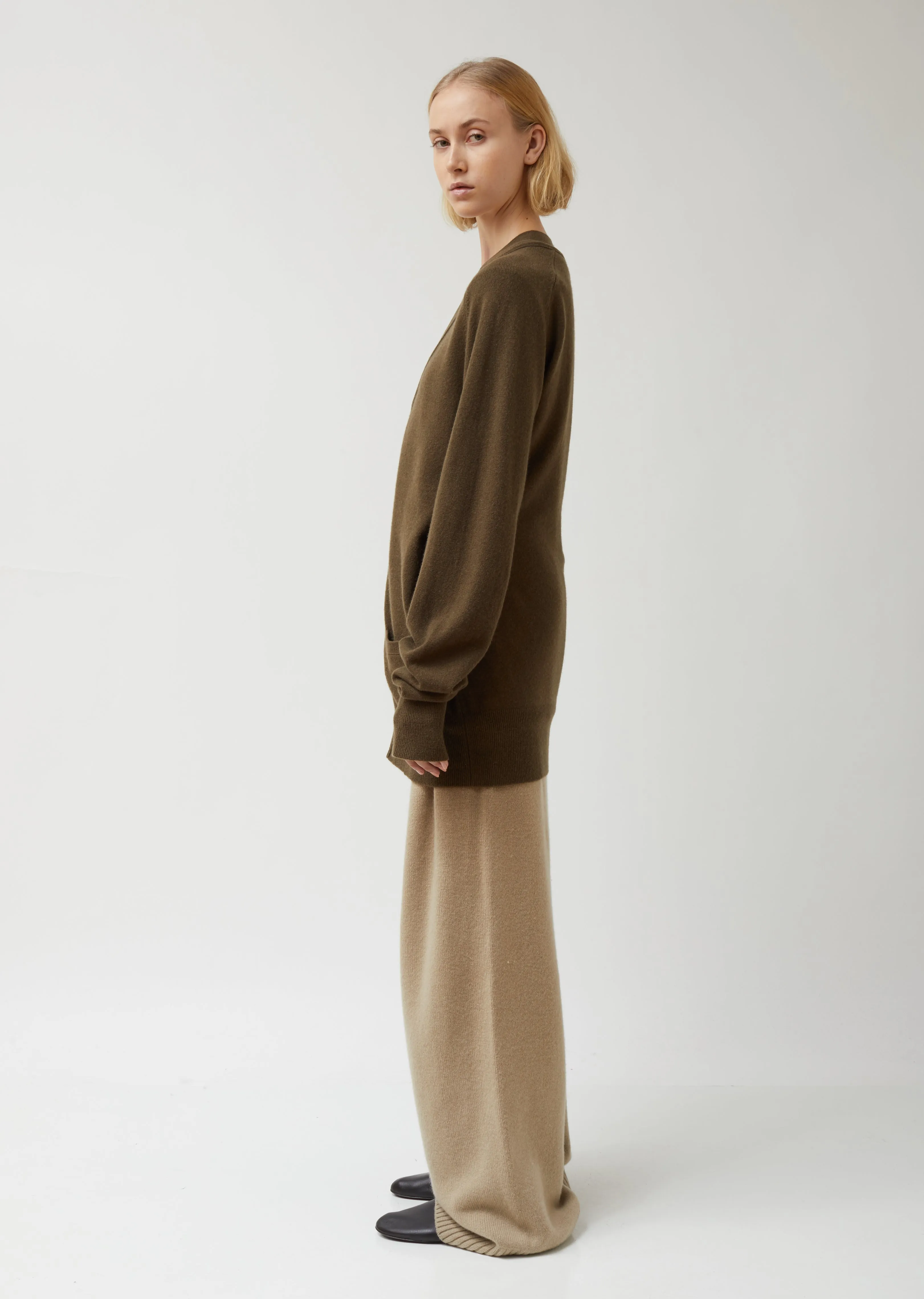 Classic Oversized Cashmere V-Neck Cardigan