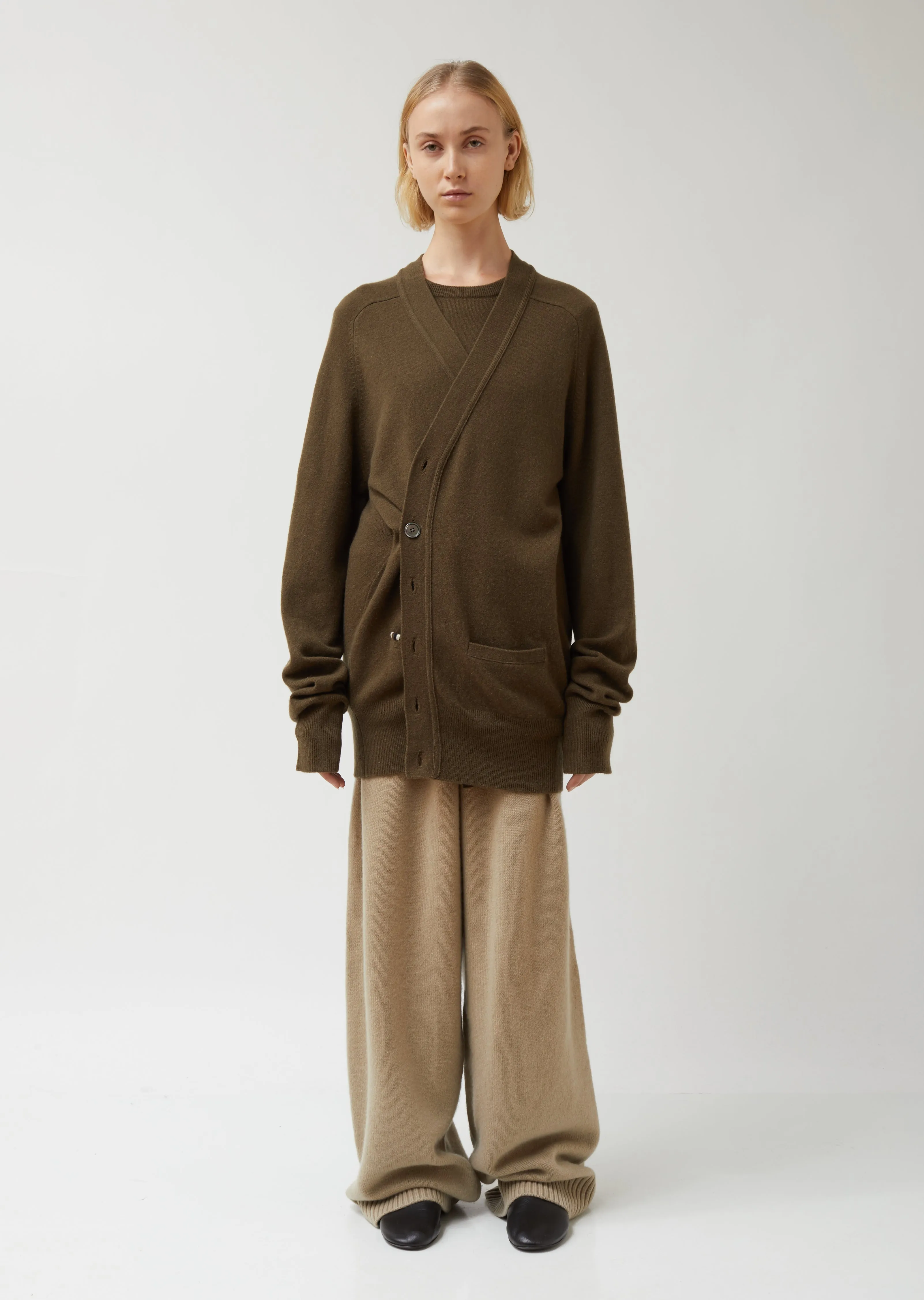 Classic Oversized Cashmere V-Neck Cardigan