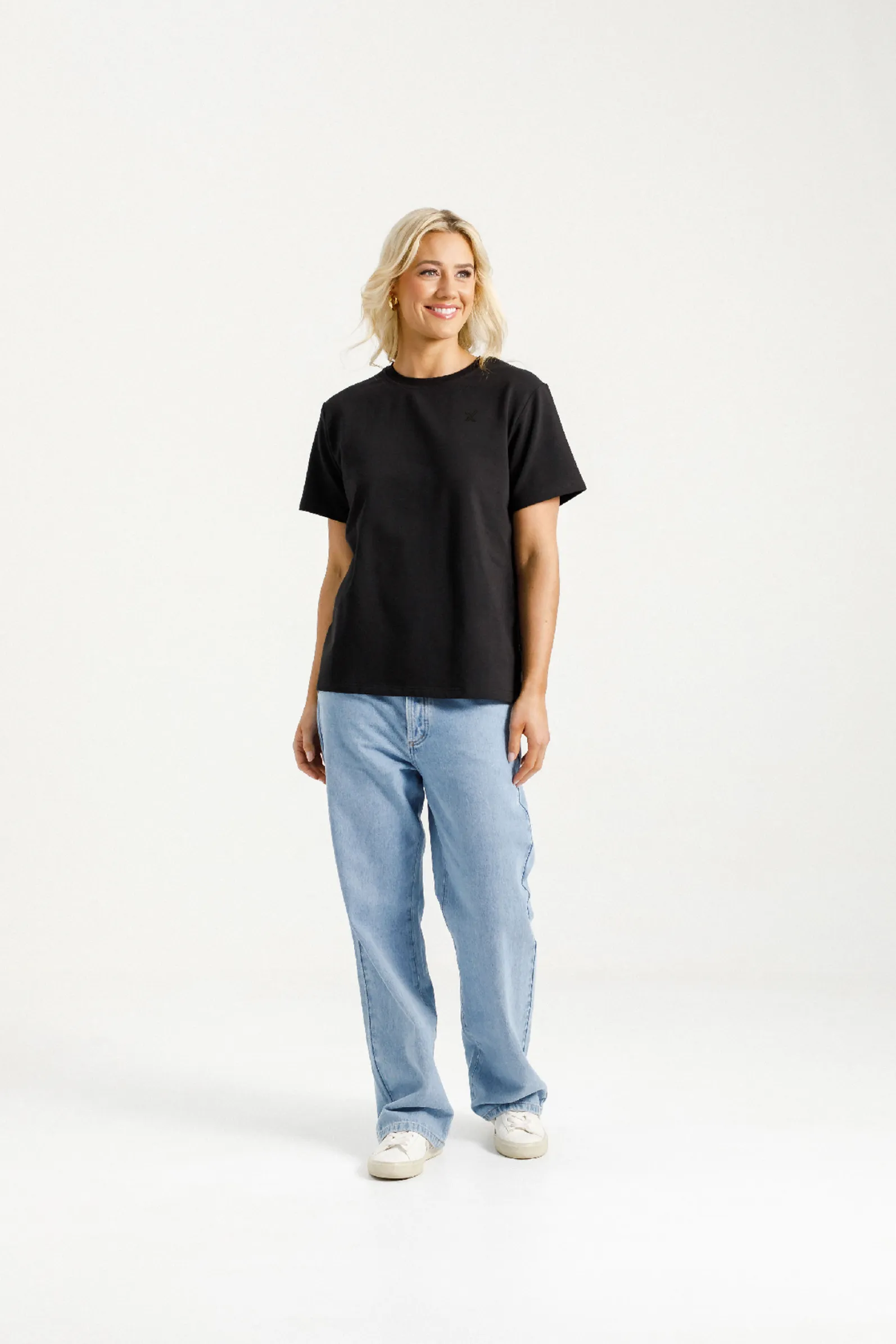 Coming Soon - Chris Tee - Black