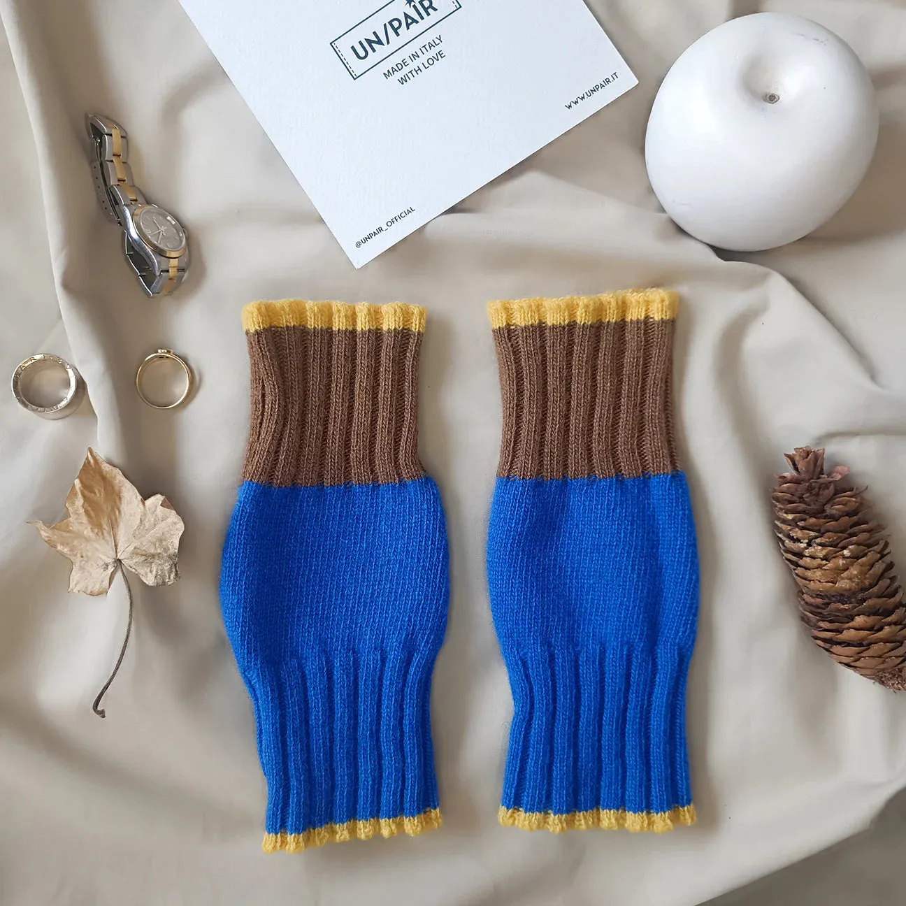 Fingerless Gloves in Electric Blue