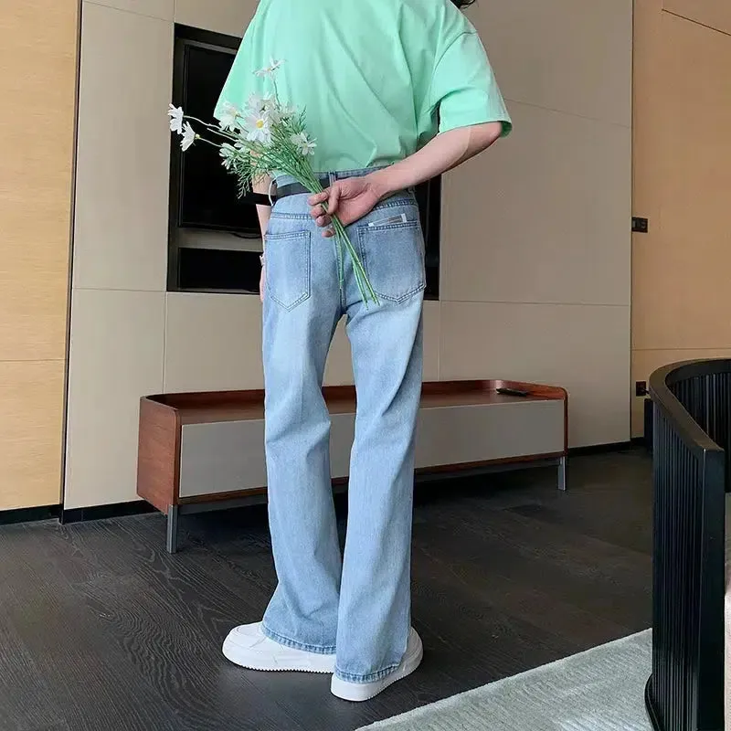 Relaxed Fit Wide Leg Jeans