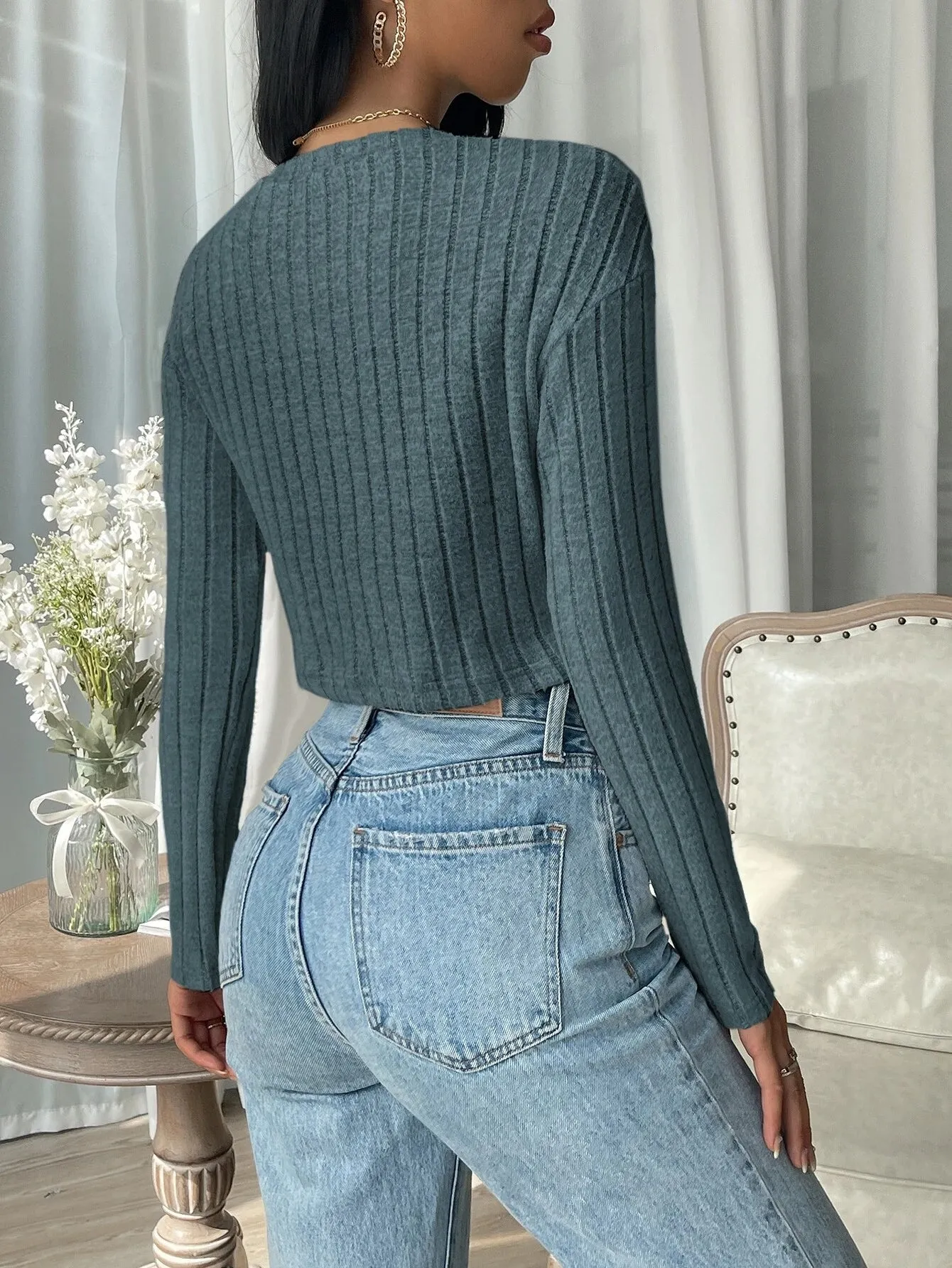 SHEIN EZwear Solid Rib-Knit Crop Tee