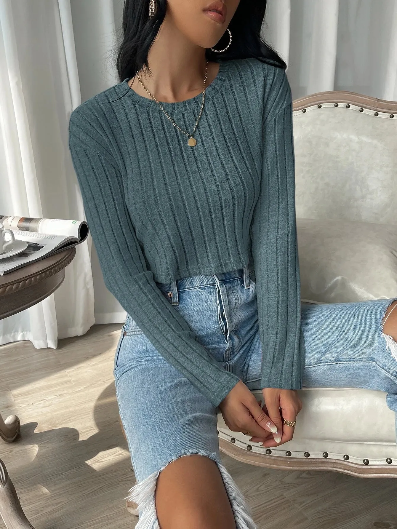 SHEIN EZwear Solid Rib-Knit Crop Tee