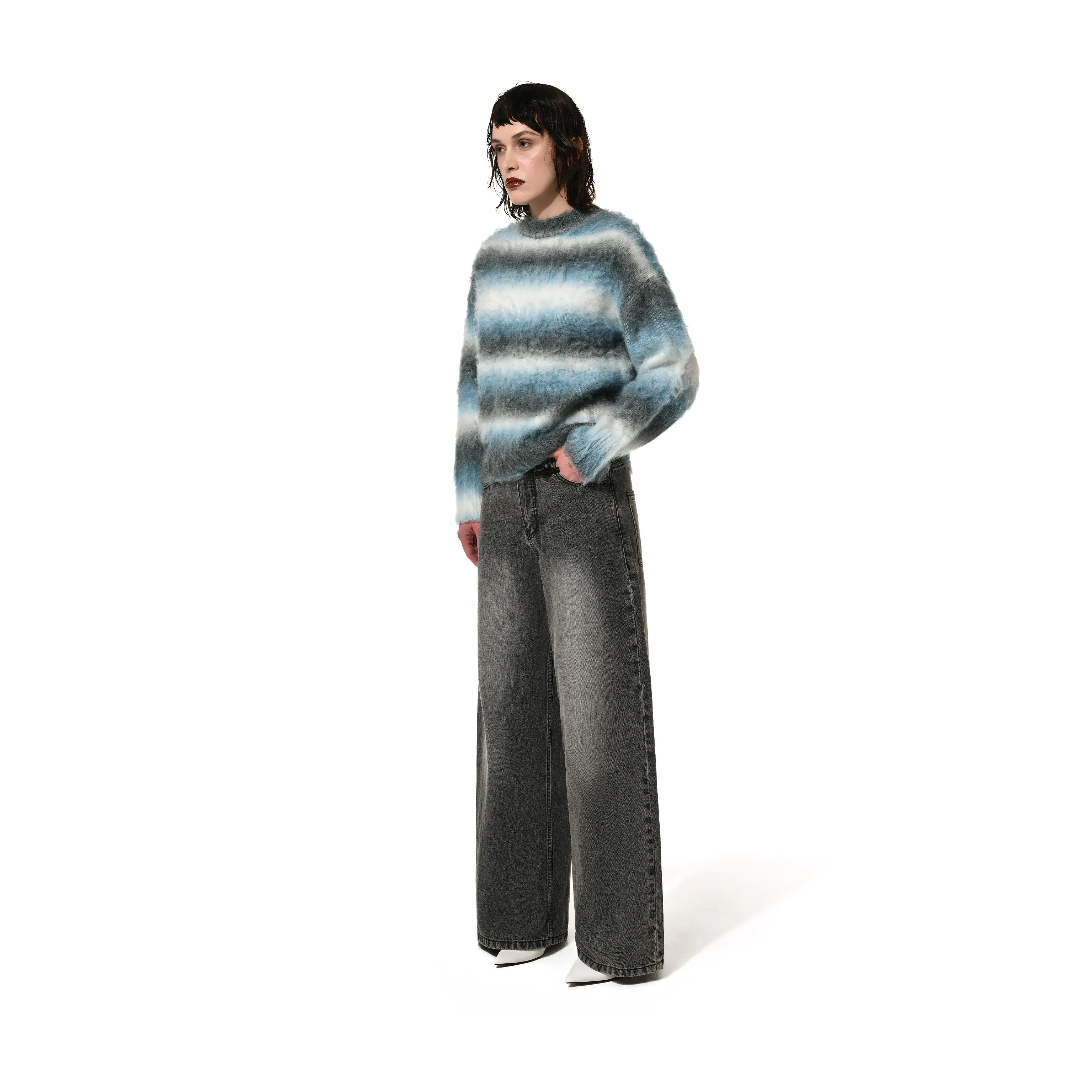 STRIPE BRUSHED SWEATER - BLUE